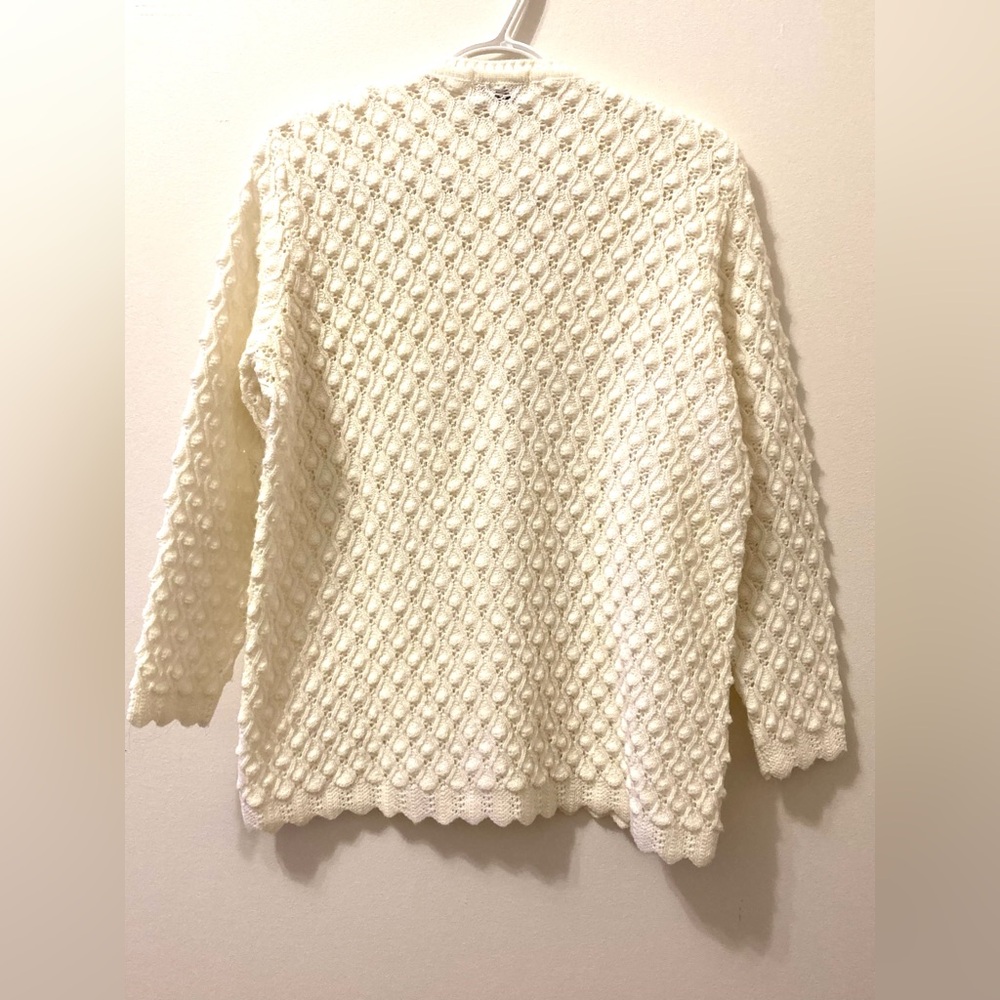 Gorgeous vintage cream cardigan. - Picture 7 of 7